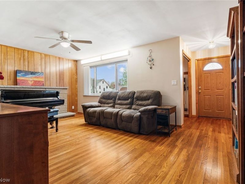 222 Montrose Avenue NW, Canton, OH 44708 Photo 12