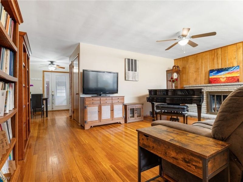 222 Montrose Avenue NW, Canton, OH 44708 Photo 14