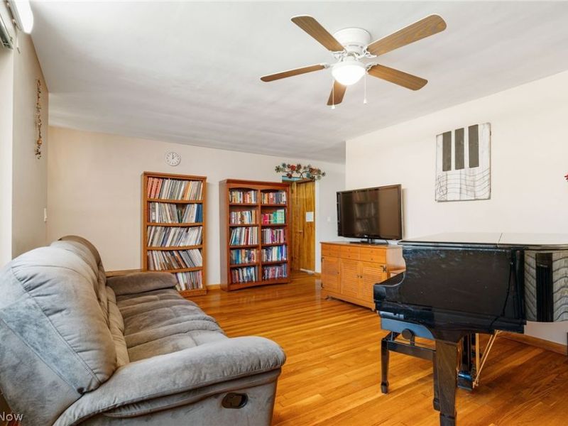 222 Montrose Avenue NW, Canton, OH 44708 Photo 15