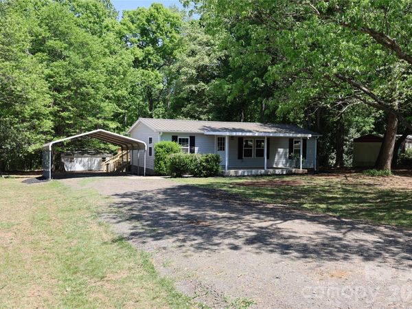 6443 Sherwood Lane , Denver, NC 28037