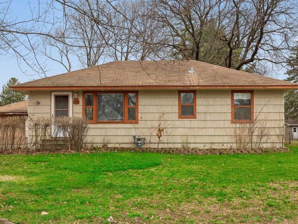 1938 Longview Drive, New Brighton, MN 55112