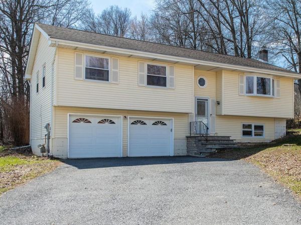 6 Lenny Court , Wappingers Falls, NY 12590