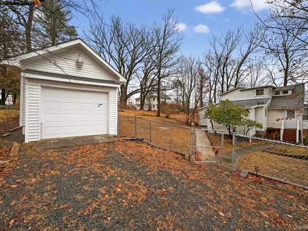 36 Weygant Hill , Highland Mills, NY 10930