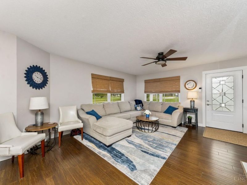 286 Waynoka Drive, Franklin Twp, OH 45171 Photo 14