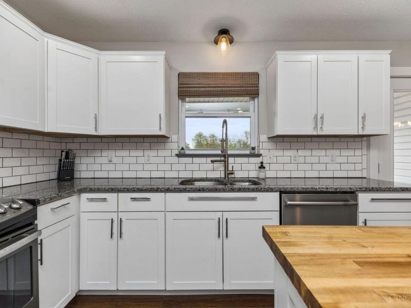 286 Waynoka Drive, Franklin Twp, OH 45171 Photo 19