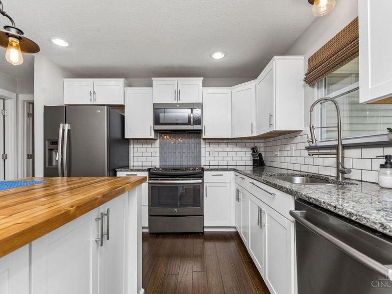 286 Waynoka Drive, Franklin Twp, OH 45171 Photo 20