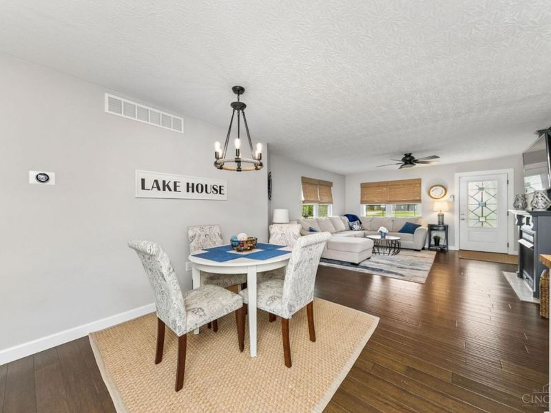 286 Waynoka Drive, Franklin Twp, OH 45171 Photo 22