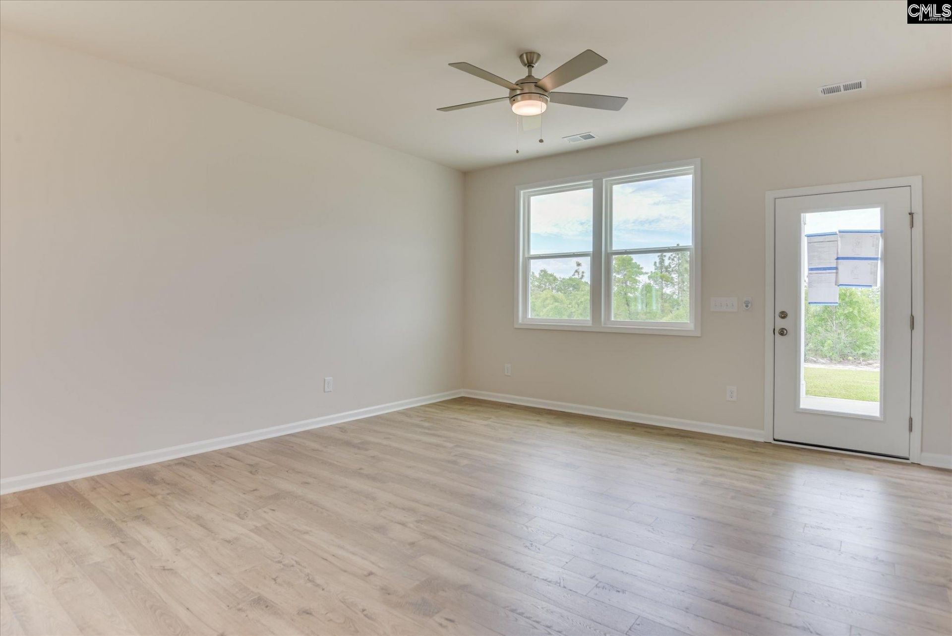 261 Summer Orchard Drive Photo 12