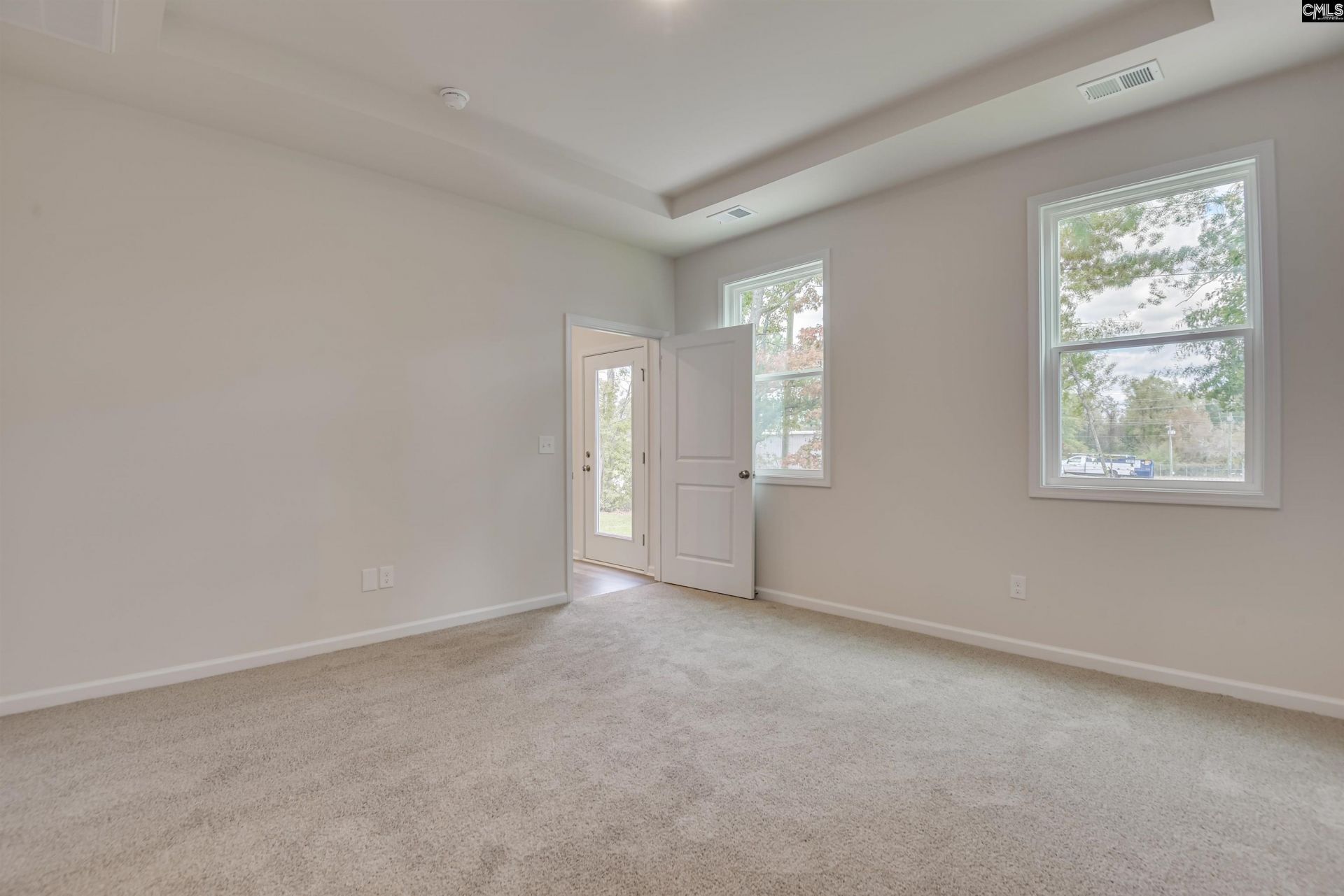 261 Summer Orchard Drive  Photo 14