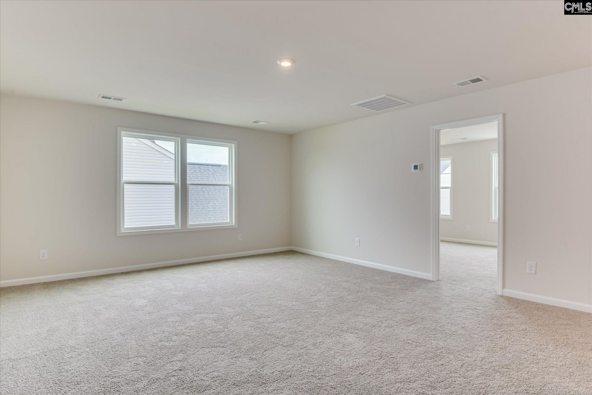 261 Summer Orchard Drive Photo 4