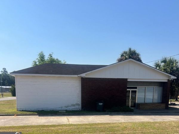 1178 E Winthrope Avenue, Millen, GA 30442