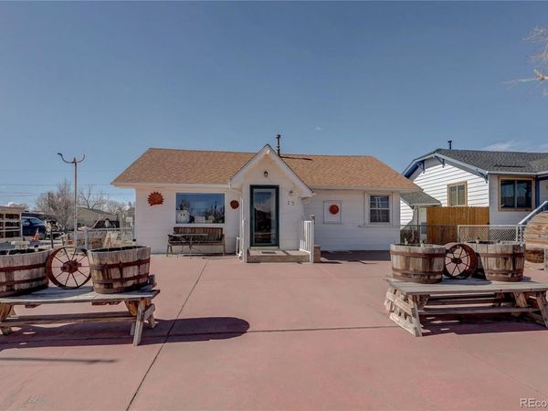 75 N Market Street, Keenesburg, CO 80643