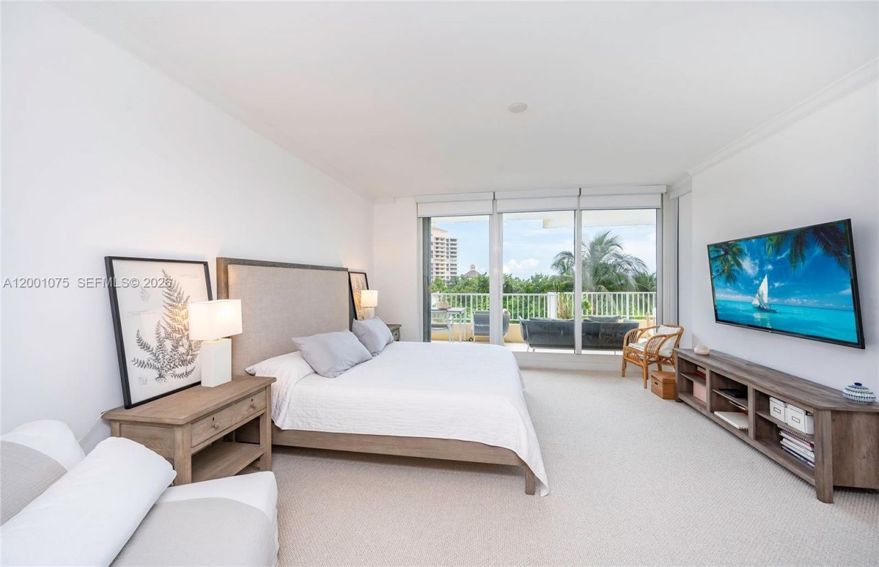 789 Crandon Blvd, Unit 502, Key Biscayne, FL 33149 Photo