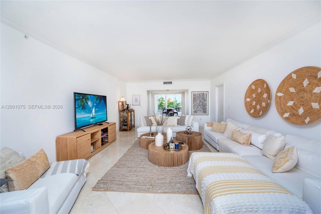 789 Crandon Blvd, Unit 502, Key Biscayne, FL 33149 Photo