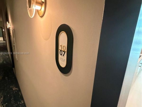 77 SE 5th Street, Unit 1007, Miami, FL 33131
