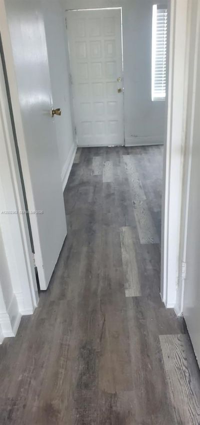 8545 Harding Ave, Unit 5, Miami Beach, FL 33141 Photo