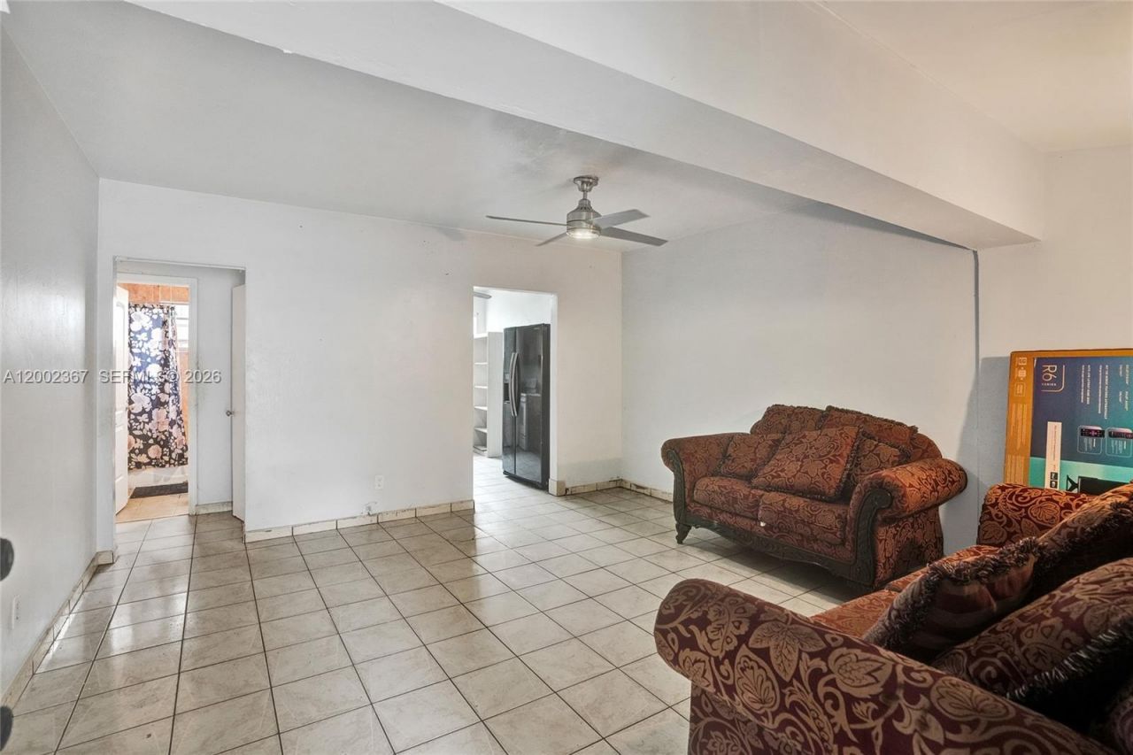 836 NW 101st St, Miami, FL 33150 Photo