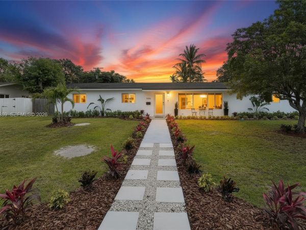 11705 SW 97th Ct , Miami, FL 33176