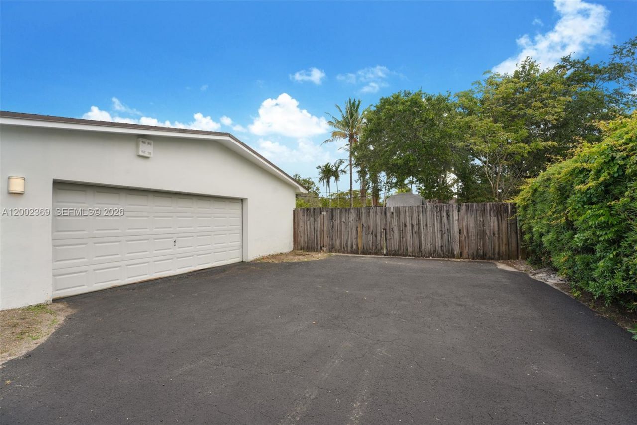 11705 SW 97th Ct , Miami, FL 33176 Photo