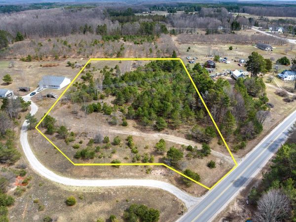 Case Road, Beulah, MI 46917