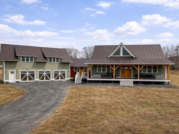 77 Paradise Lane, Williamstown, VT 05679