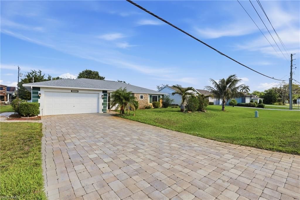12878 Iona Rd, Fort Myers, FL 33908 Photo
