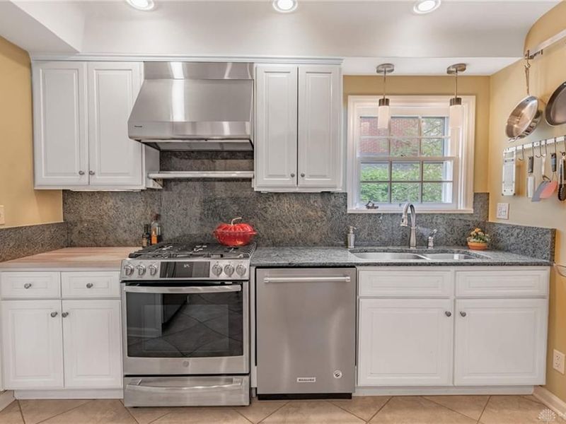 219 Dellwood Avenue, Oakwood, OH 45419 Photo 10