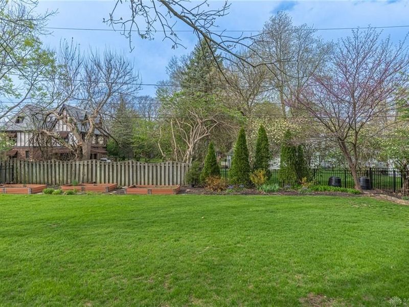 219 Dellwood Avenue, Oakwood, OH 45419 Photo 56