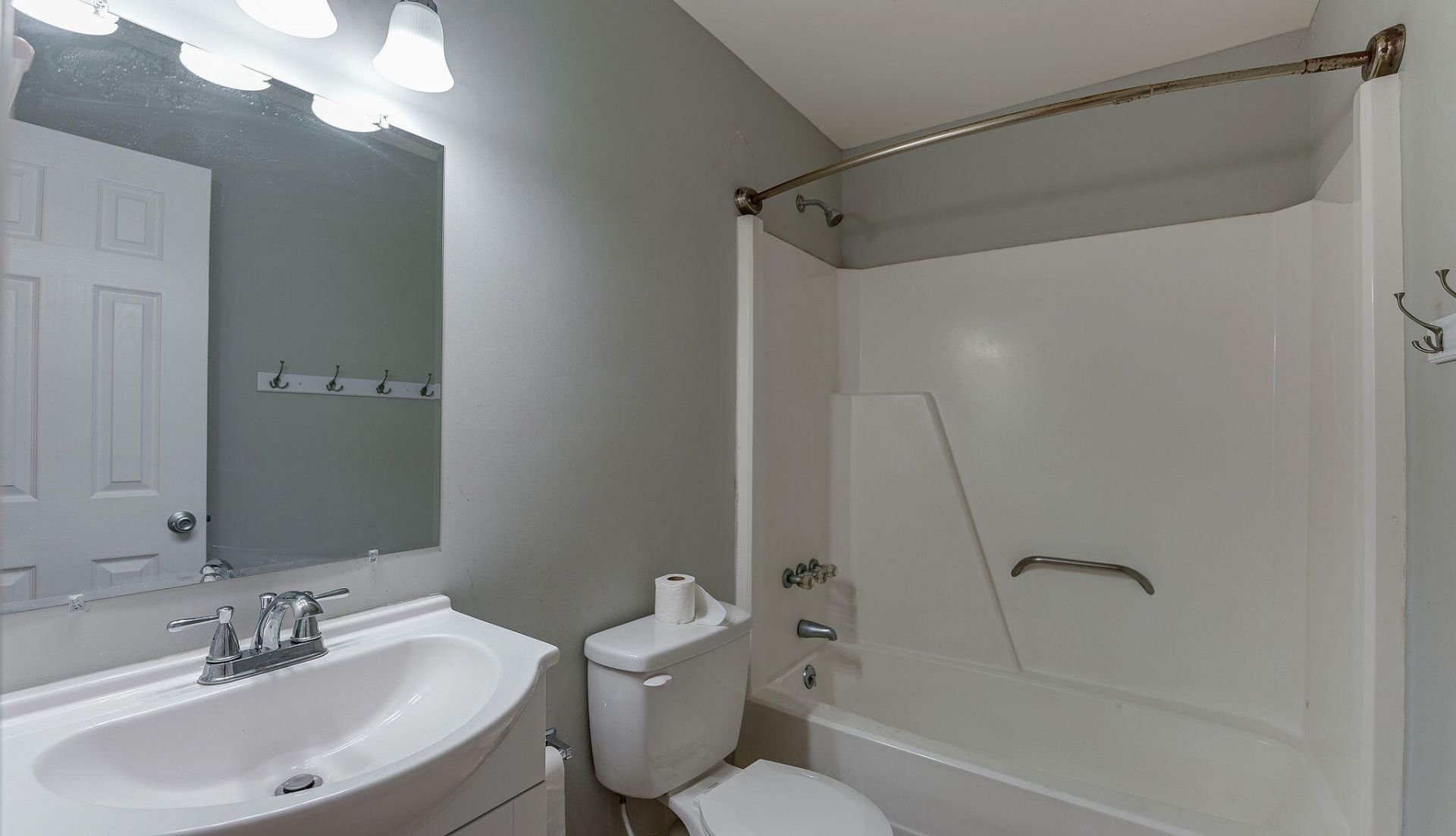 85 Tanbark Court Photo 13