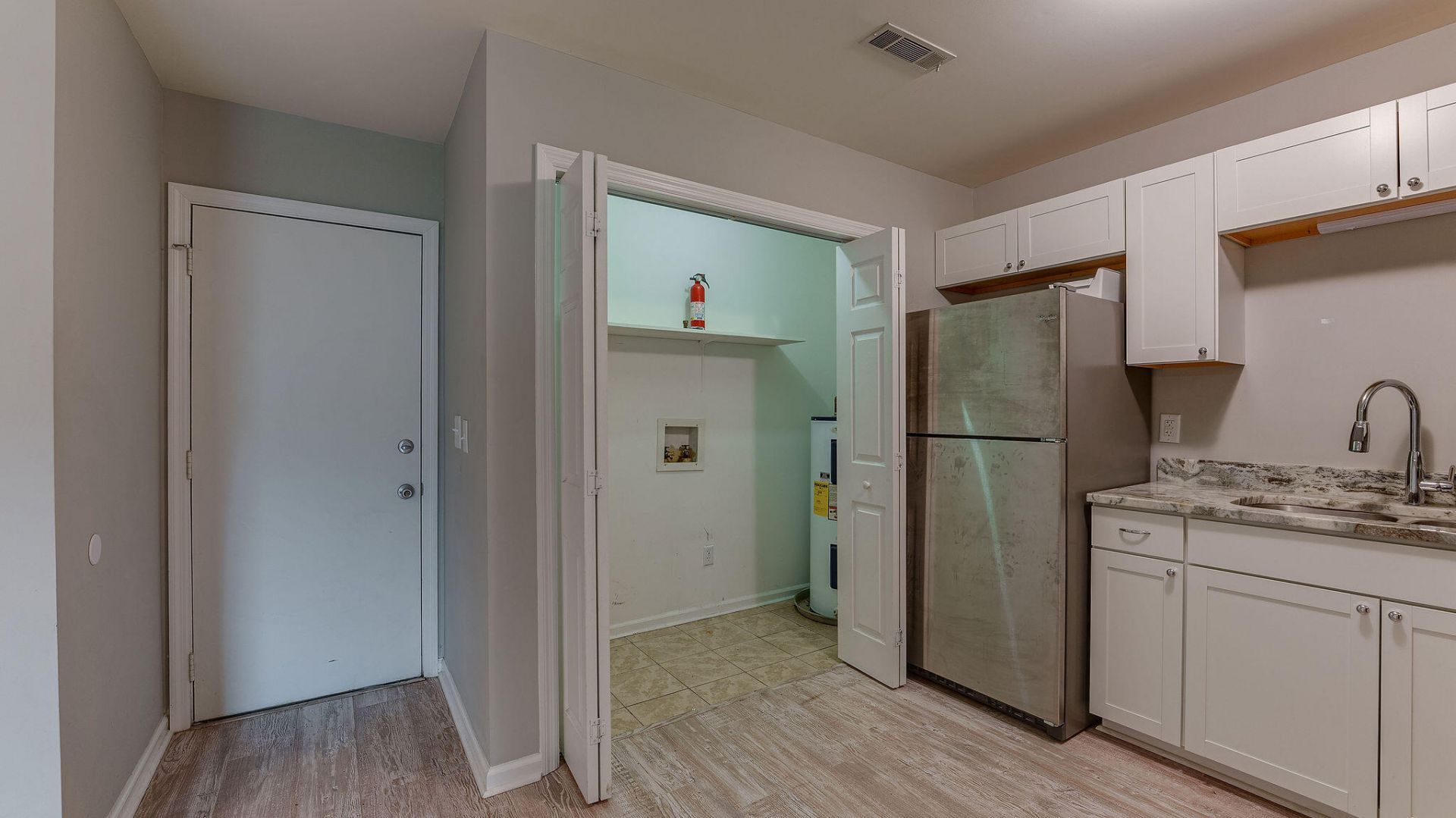 85 Tanbark Court Photo 19