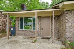 85 Tanbark Court photo 4