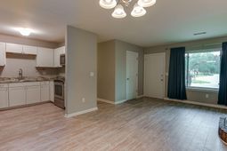 85 Tanbark Court photo 4