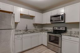 85 Tanbark Court photo 4