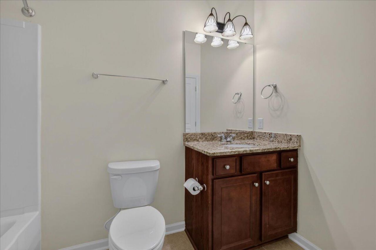 369 Waterlily Way Photo 22