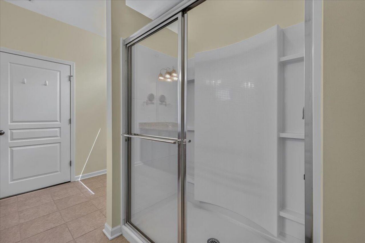 369 Waterlily Way Photo 26