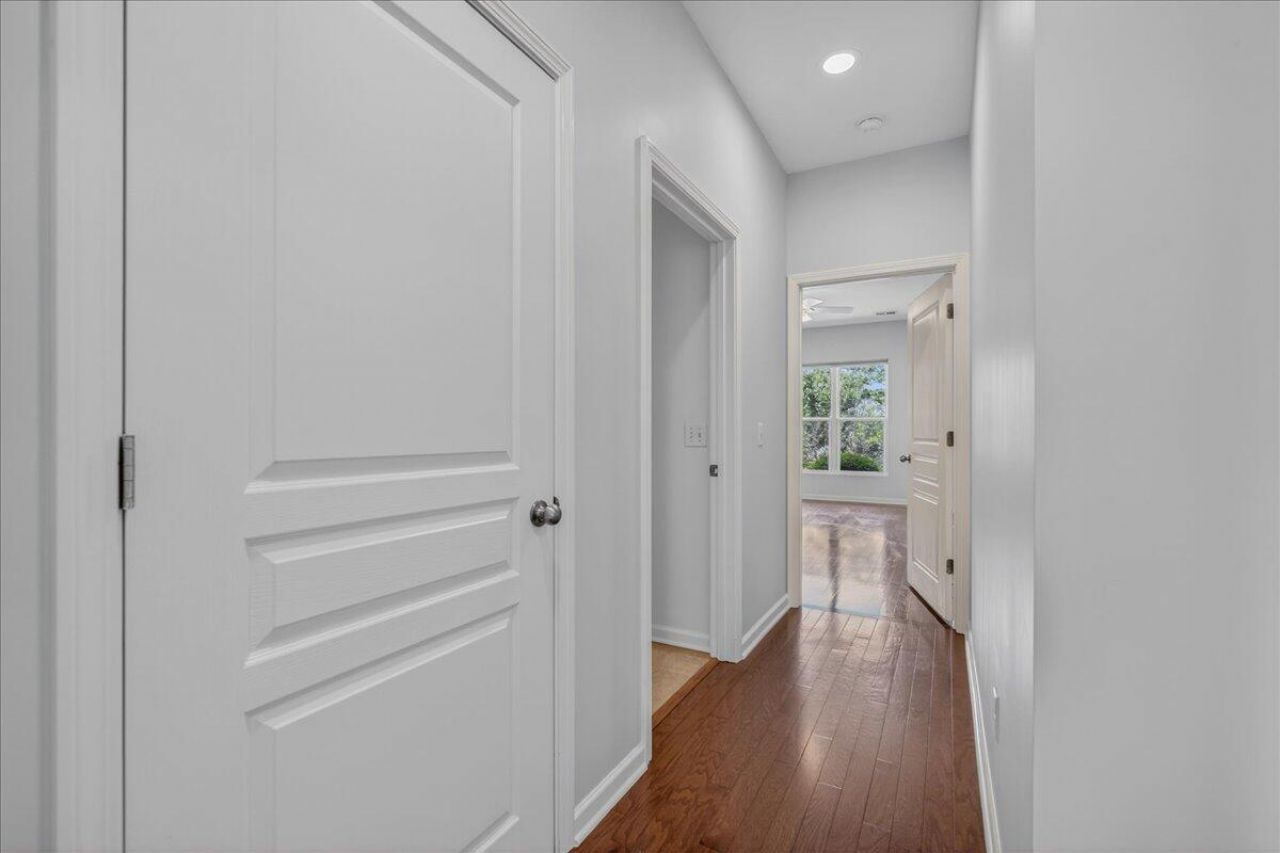 369 Waterlily Way Photo 26