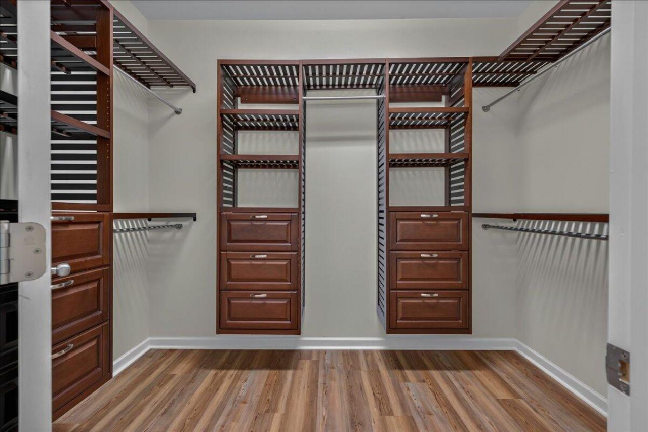 369 Waterlily Way Photo 28