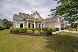 369 Waterlily Way photo 4