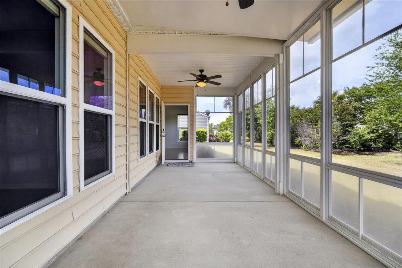 369 Waterlily Way Photo 38