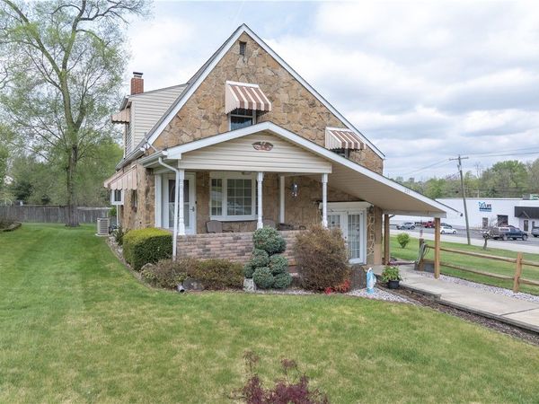 203 George St, Jeannette, PA 15644