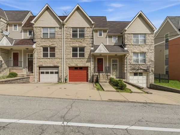 234 Dinwiddie, Pittsburgh, PA 15219