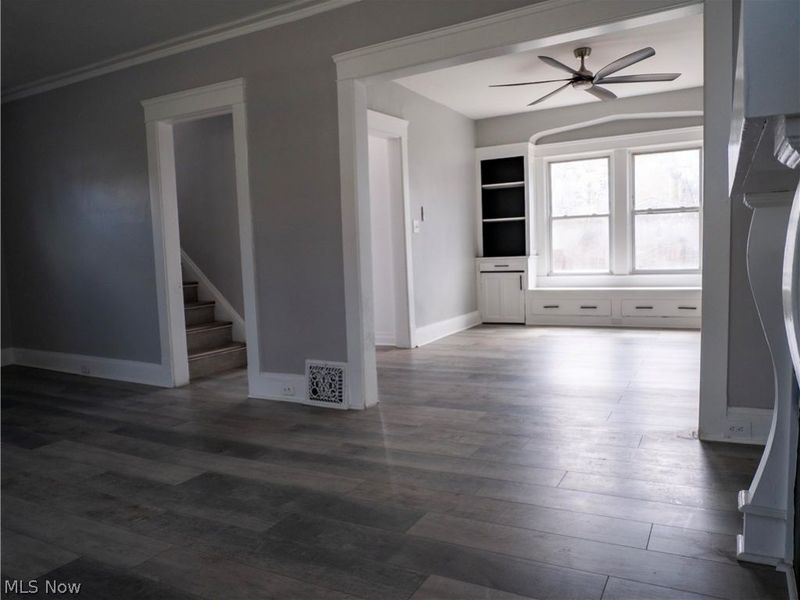 12010 Castlewood Avenue , Cleveland, OH 44108 Photo 15