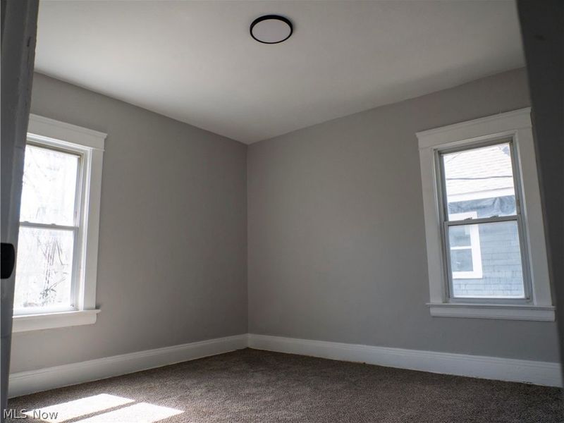 12010 Castlewood Avenue , Cleveland, OH 44108 Photo 27