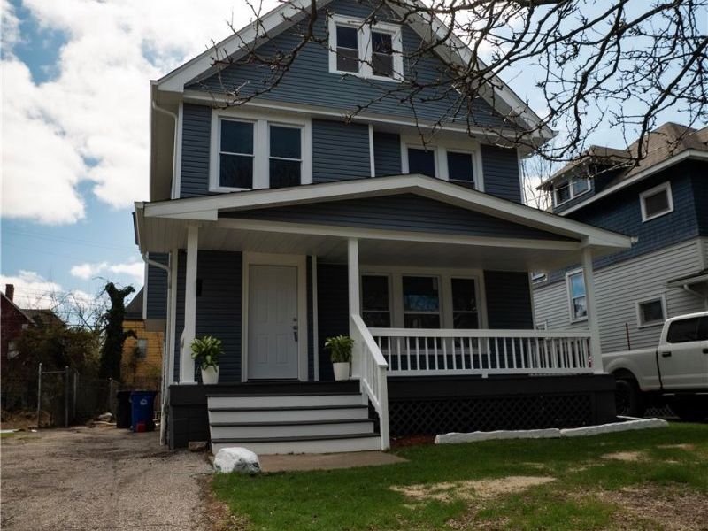 12010 Castlewood Avenue , Cleveland, OH 44108 Photo 3