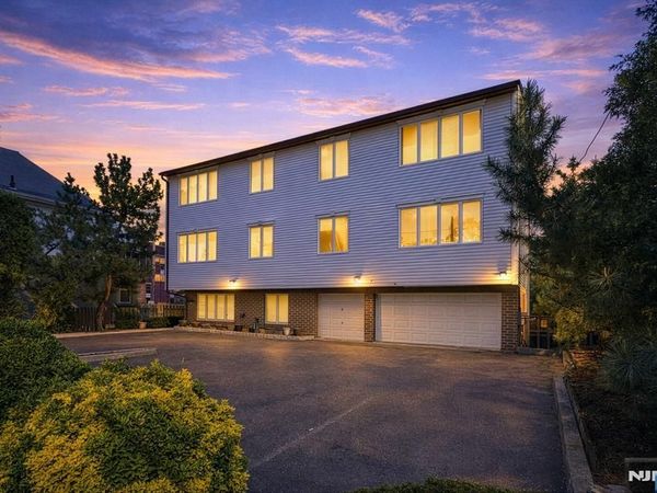 61 Eastern Way 3, Unit 3, RUTHERFORD, NJ 07070