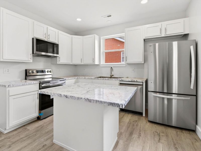 626 N Broad Street, Lancaster, OH 43130 Photo 9