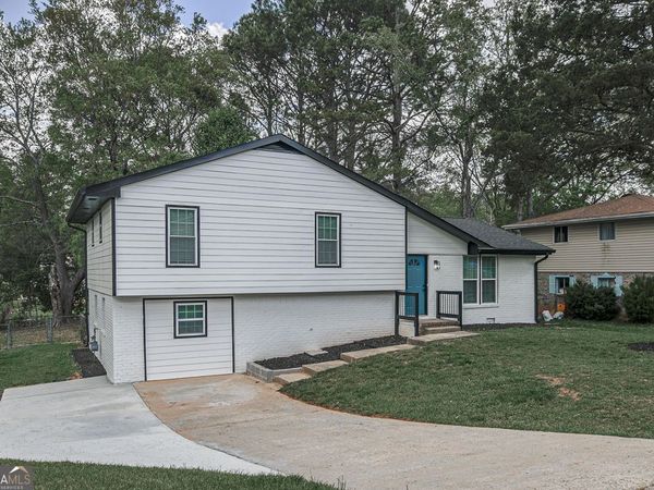 2248 Willoby Court, Morrow, GA 30260