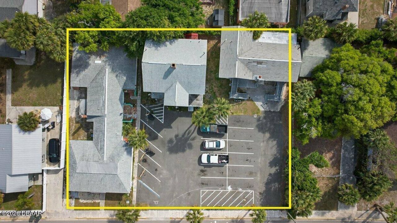 218 N Oleander Avenue, Daytona Beach, FL 32118 Photo