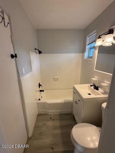 218 N Oleander Avenue, Daytona Beach, FL 32118 Photo