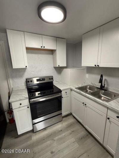 218 N Oleander Avenue, Daytona Beach, FL 32118 Photo